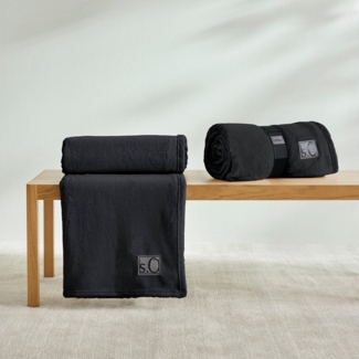 s.Oliver 'Oro' Wohndecke, flauschig, warm & waschbar, Polyester dunkelgrau, 150x200 cm